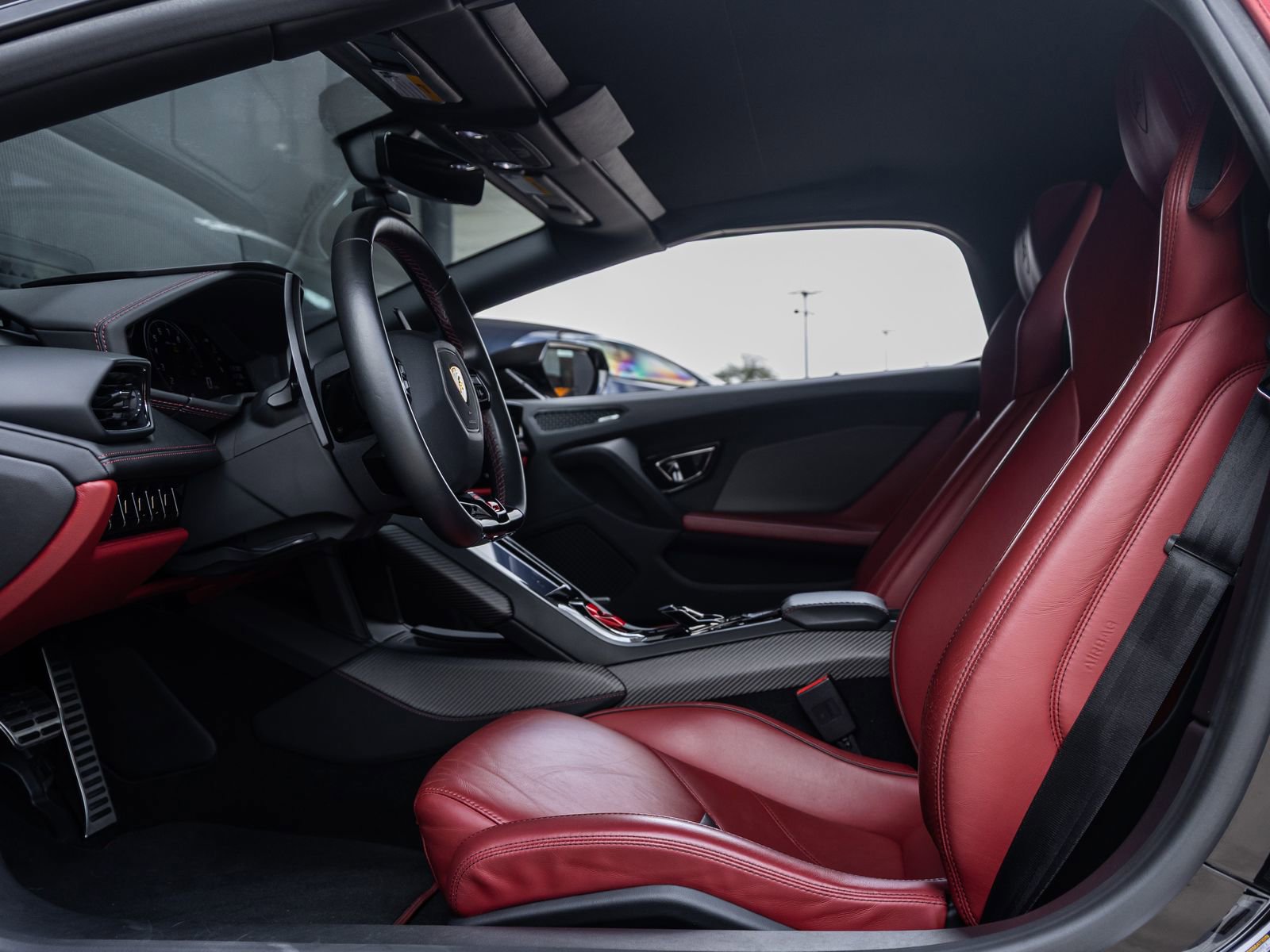 Used 2020 Lamborghini Huracan EVO image 26