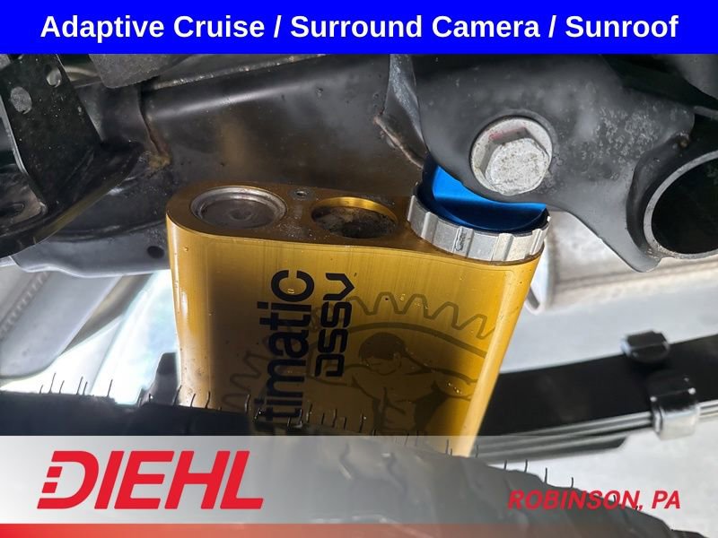 Used 2024 Chevrolet Colorado ZR2 w/ Technology Package AWD/4WD image 8