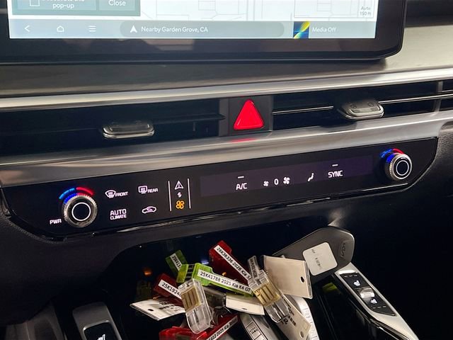 New 2026 Kia Sorento SX Prestige image 16