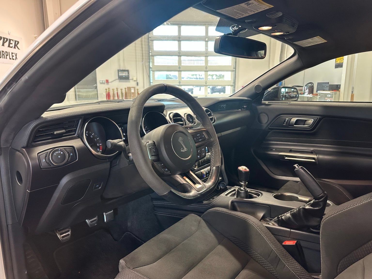 Used 2018 Ford Mustang Shelby GT350 w/ Electronics Package RWD image 16