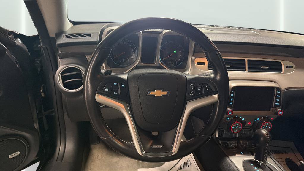 Used 2015 Chevrolet Camaro SS w/ RS Package RWD image 21