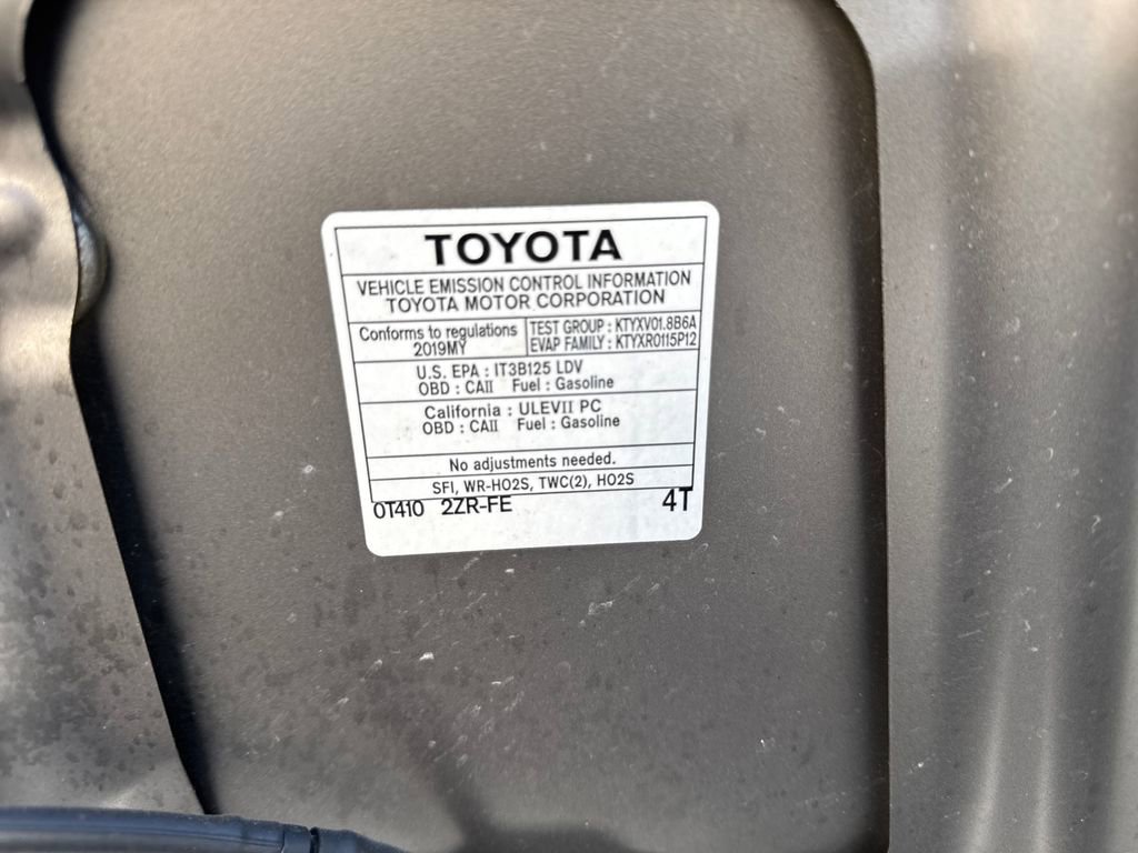 Used 2019 Toyota Corolla LE FWD image 38