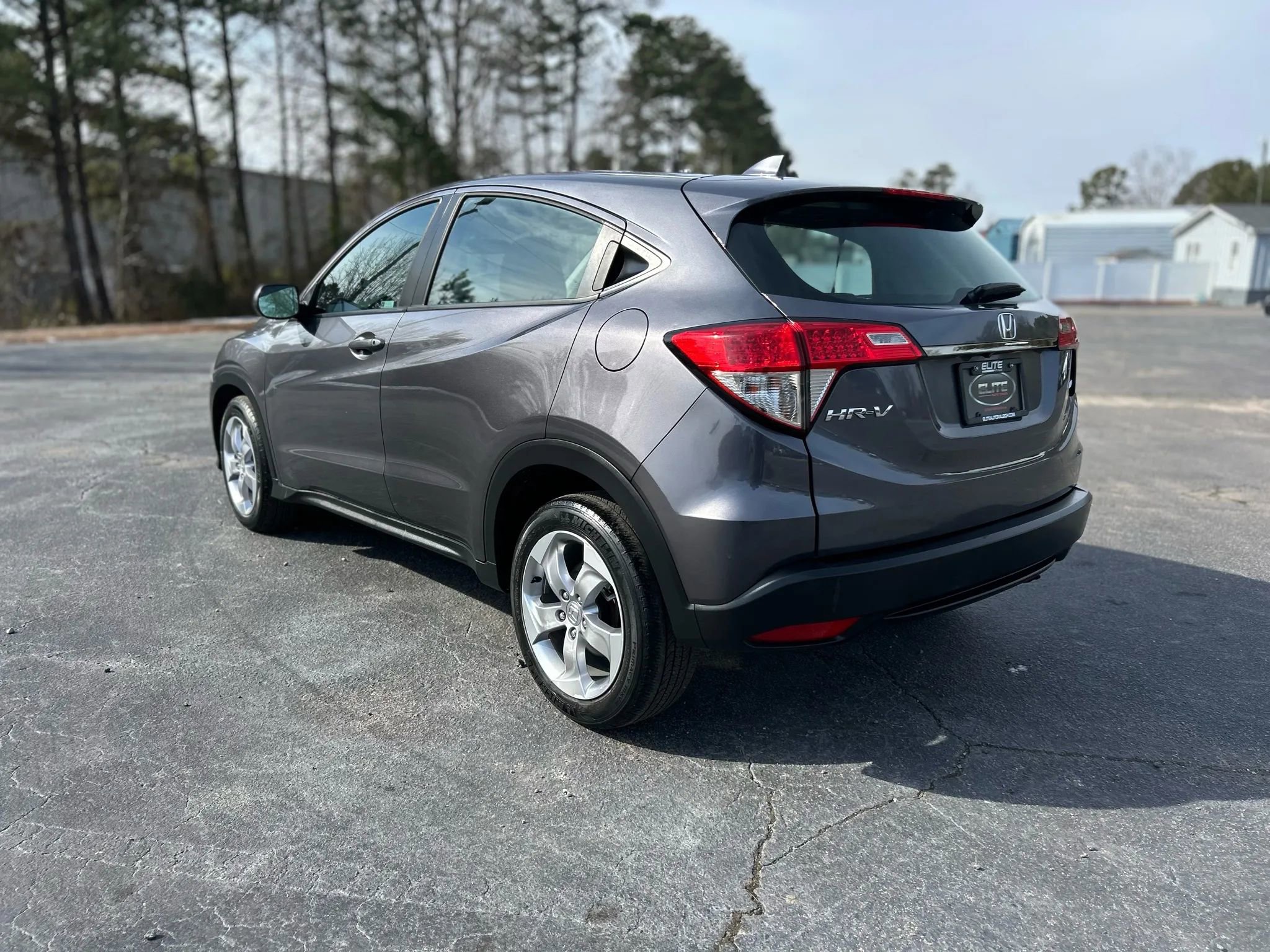 Used 2021 Honda HR-V LX image 9
