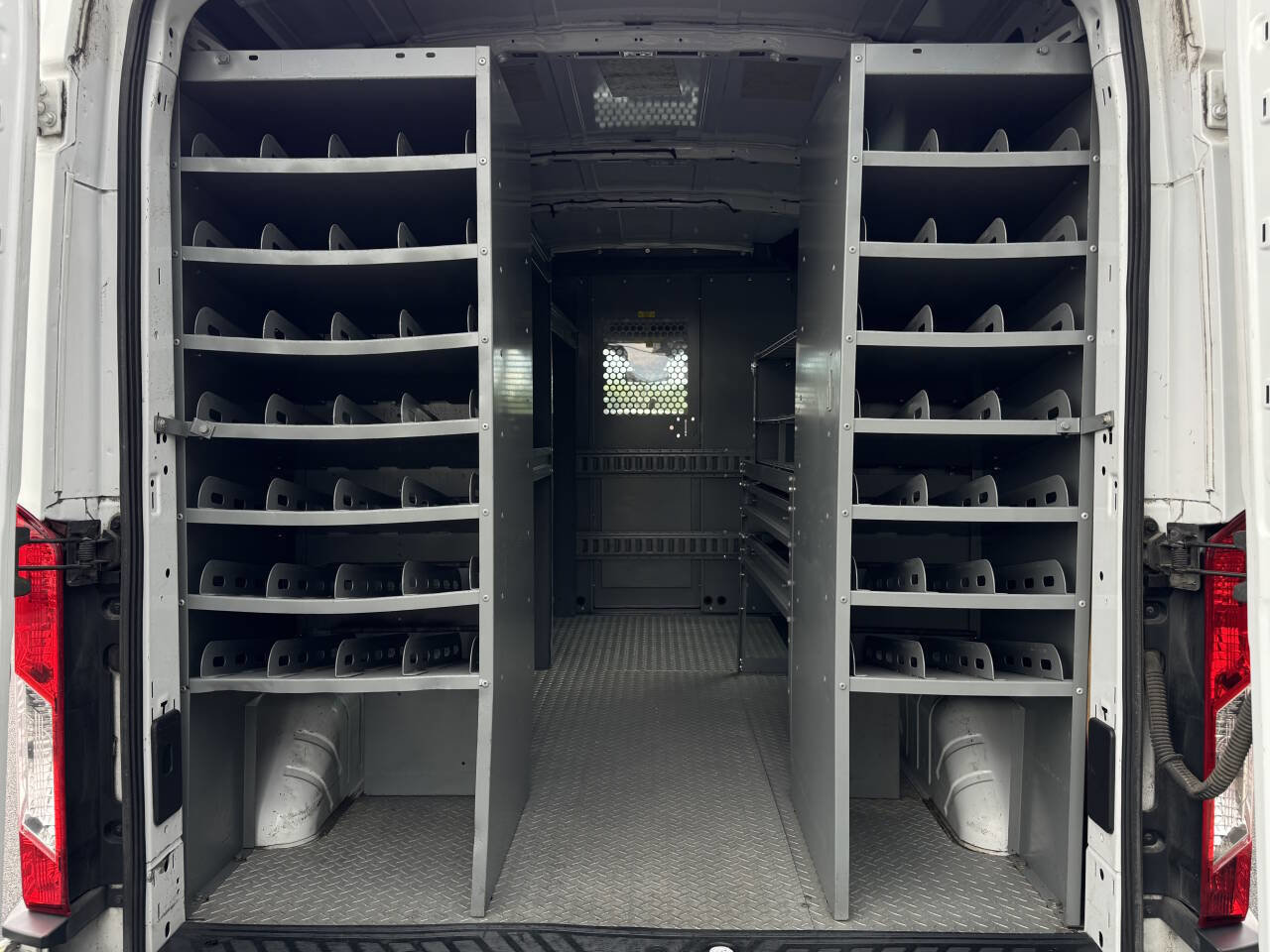 Used 2018 Ford Transit 350 148 Medium Roof RWD image 9
