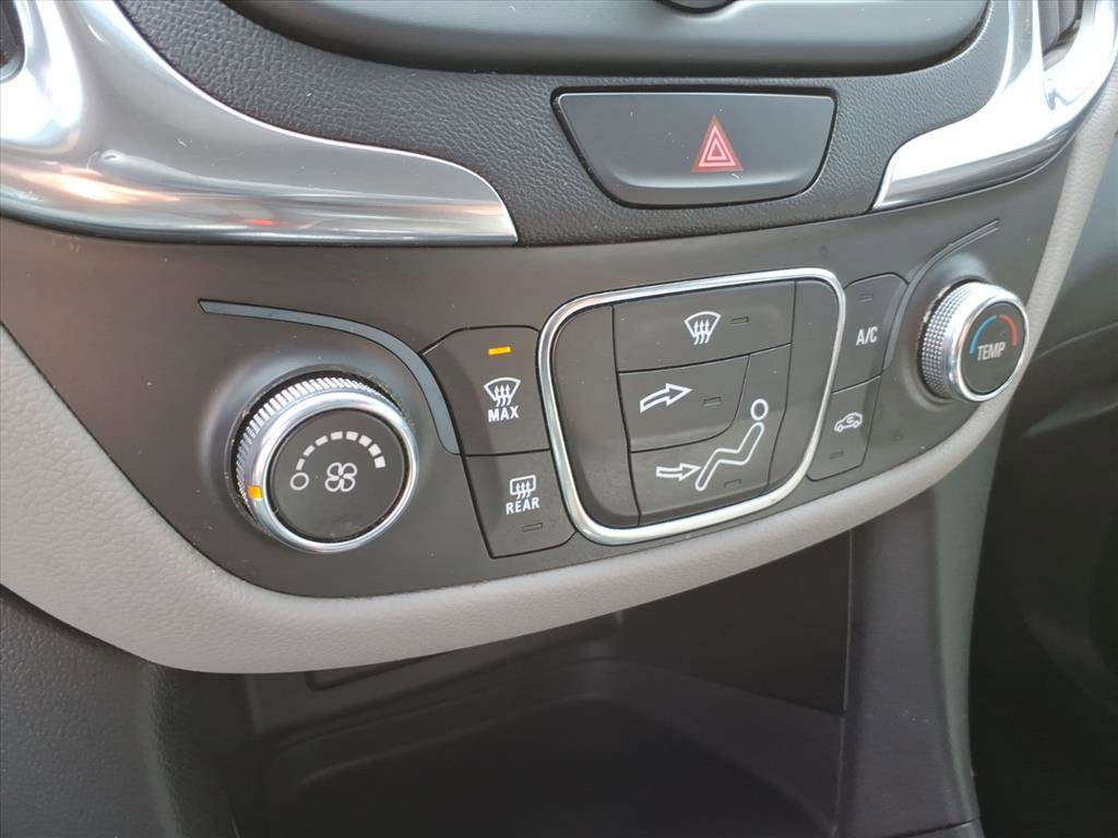 Used 2021 Chevrolet Equinox LS w/ LS Convenience Package image 25