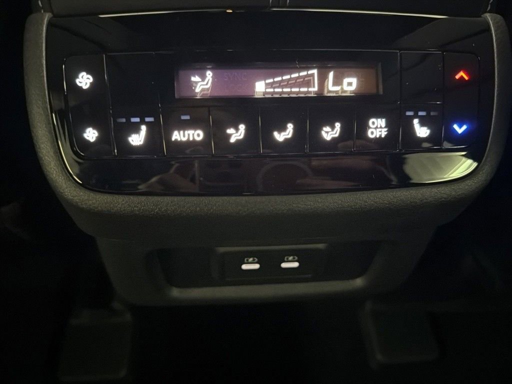 Used 2026 INFINITI QX60 Sport w/ Dark Cargo Package AWD/4WD image 32