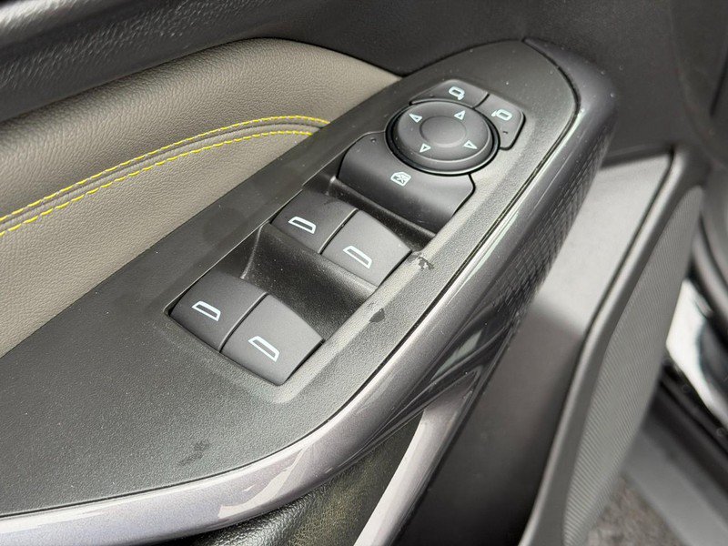 Used 2025 Chevrolet Trax ACTIV w/ Driver Confidence Package FWD image 15