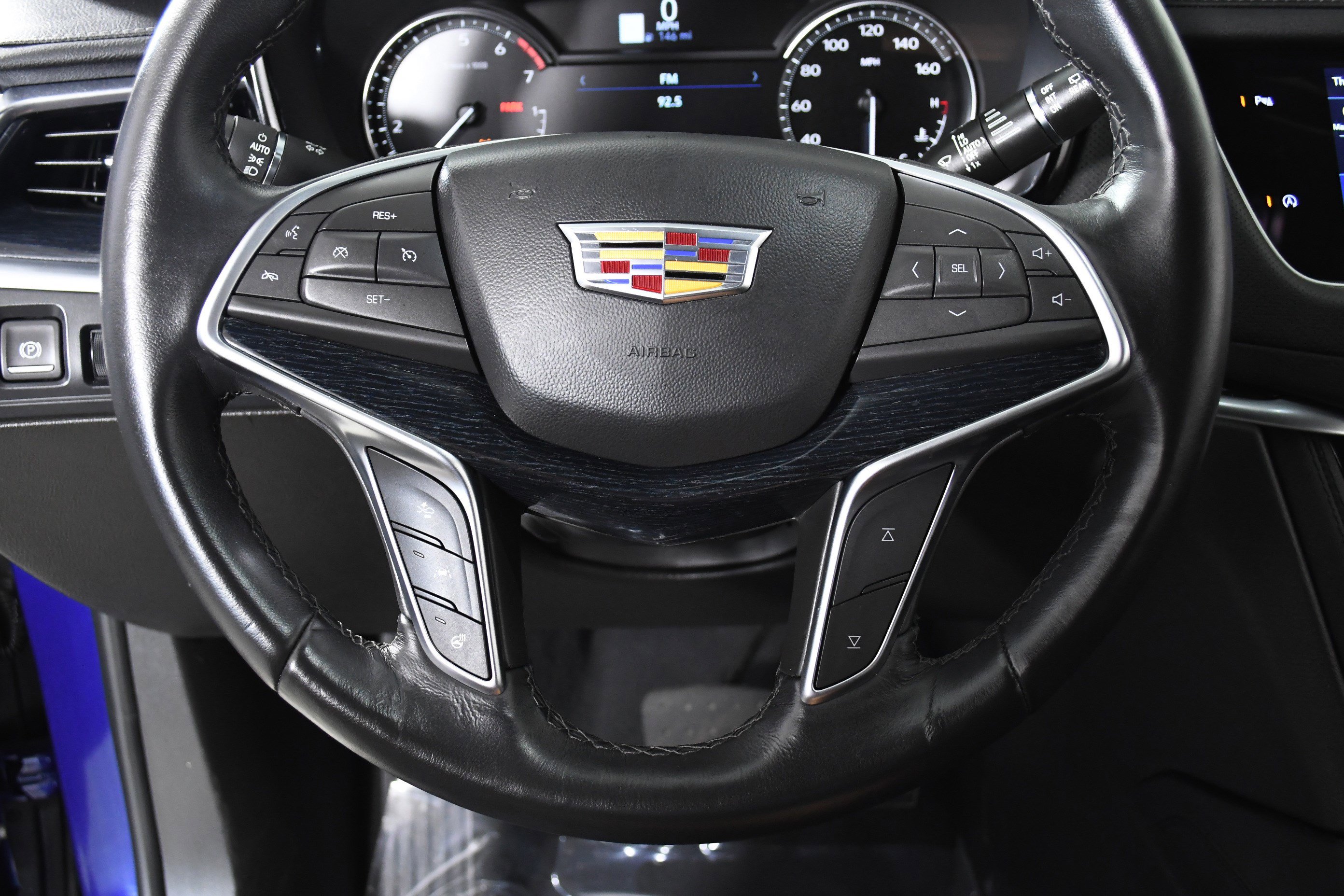 Used 2024 Cadillac XT5 Premium Luxury image 10