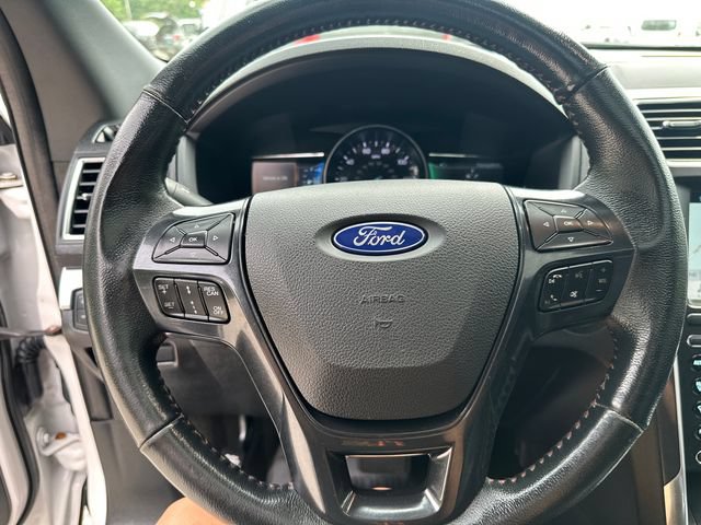 Used 2018 Ford Explorer Sport w/ Equipment Group 401A AWD/4WD image 30