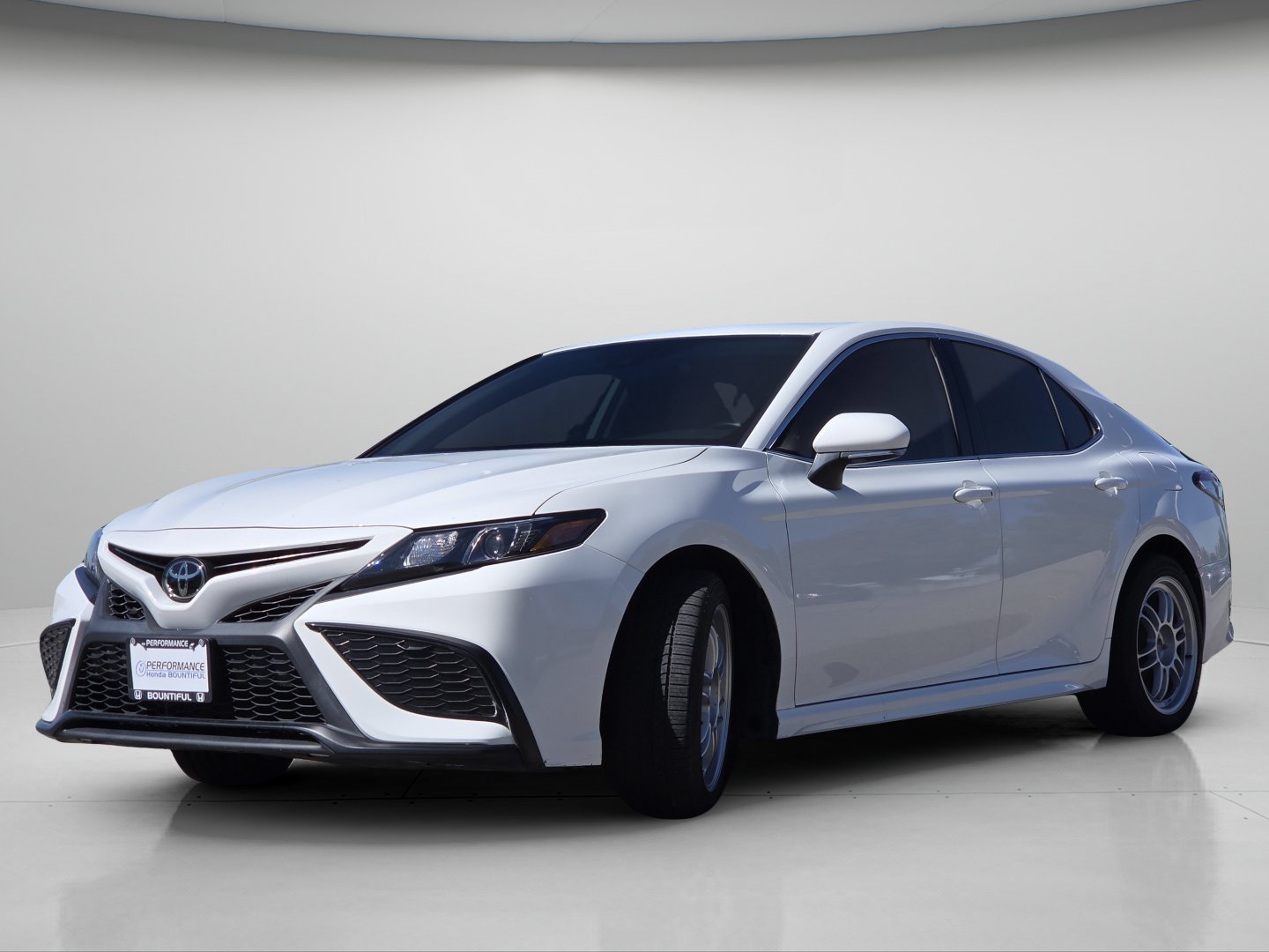 Used 2023 Toyota Camry SE AWD/4WD image 15
