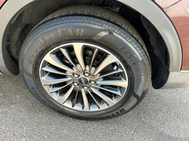 Used 2020 Lincoln Nautilus Reserve w/ Cargo Utility Package FWD image 60