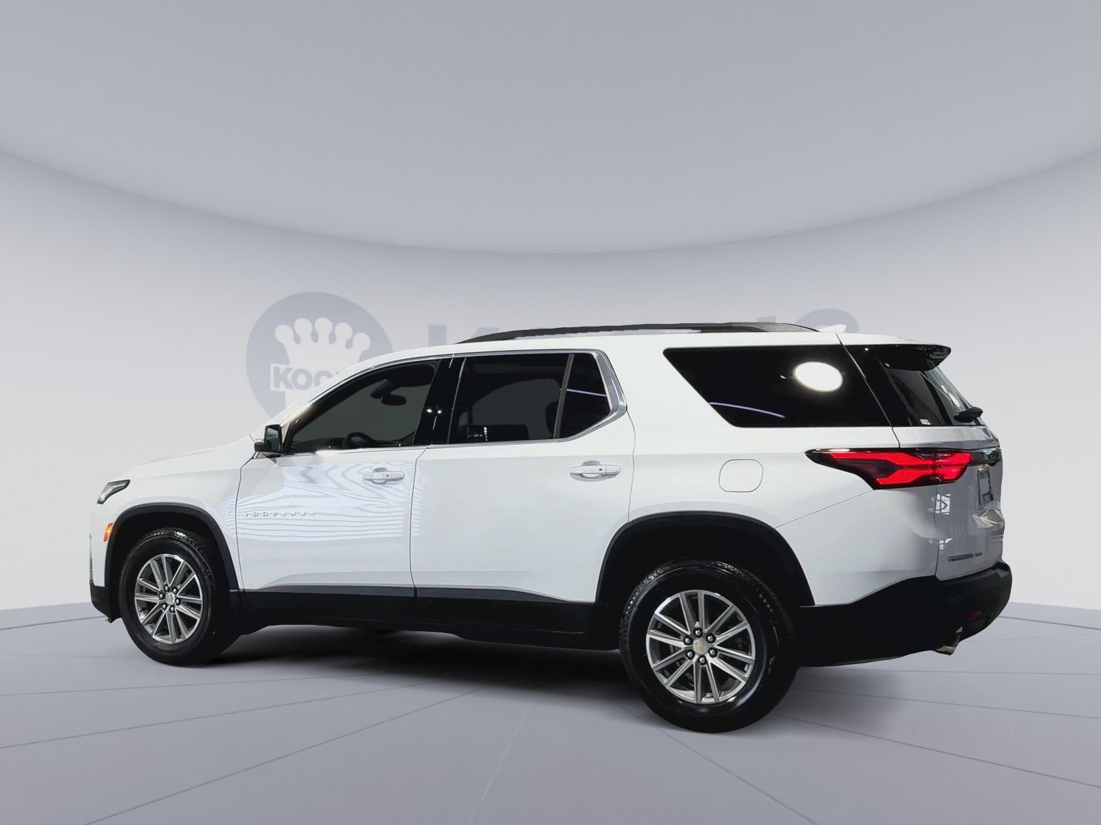 Used 2023 Chevrolet Traverse LT AWD/4WD image 8