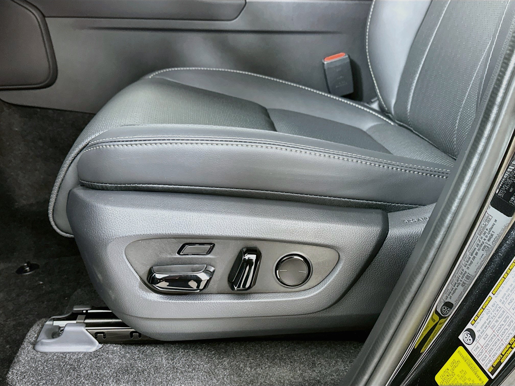 New 2026 Lexus GX 550 AWD/4WD image 19