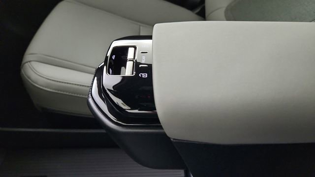 New 2026 Volvo EX30 Plus w/ Climate Package AWD/4WD image 16