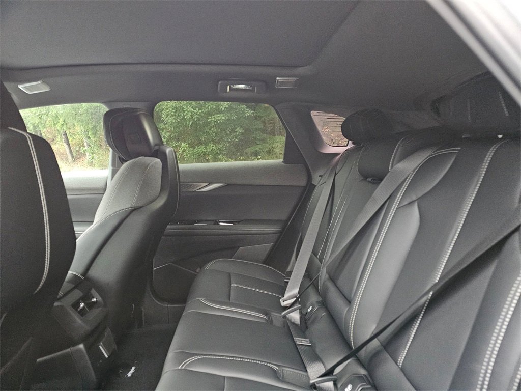 New 2026 Cadillac Optiq Sport 1 image 17