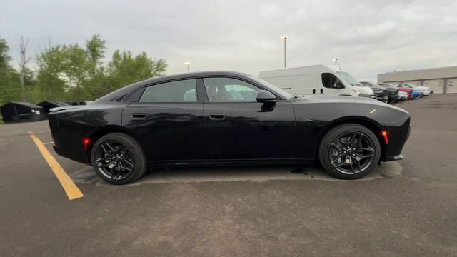 New 2026 Dodge Charger R/T AWD/4WD image 9
