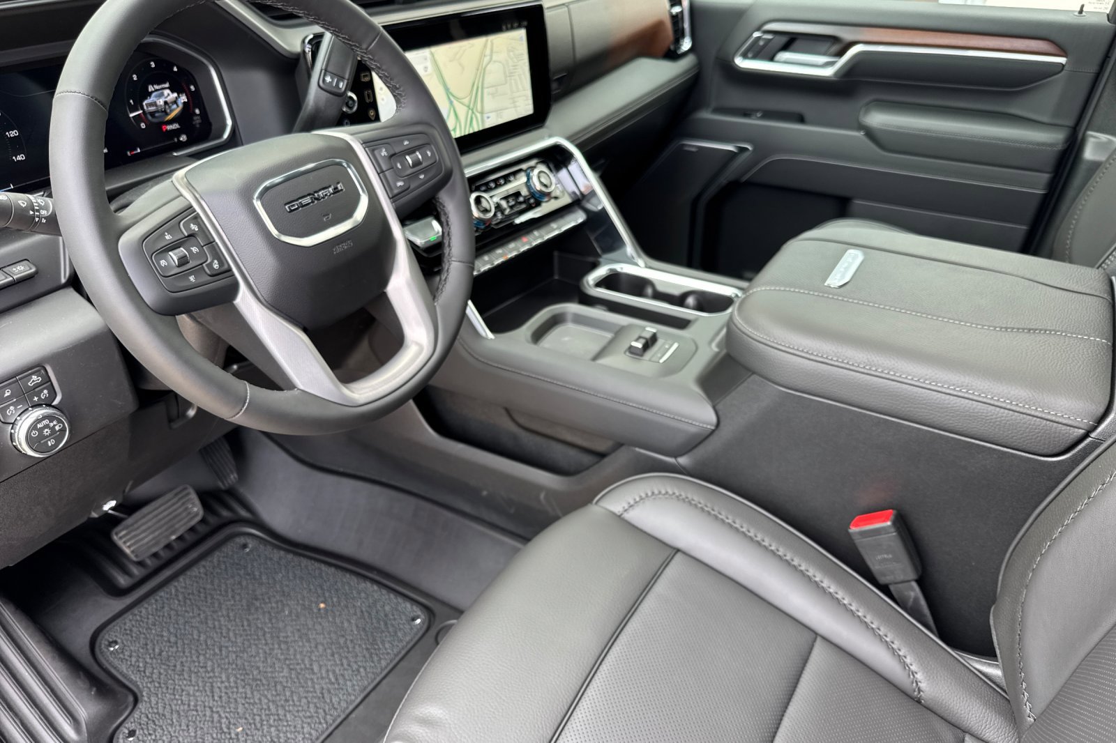 New 2026 GMC Sierra 2500 Denali w/ Denali Reserve Package image 11