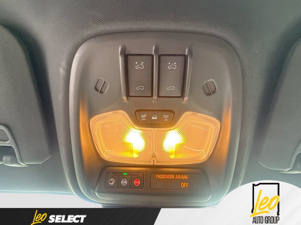 Used 2024 GMC Canyon Denali AWD/4WD image 25
