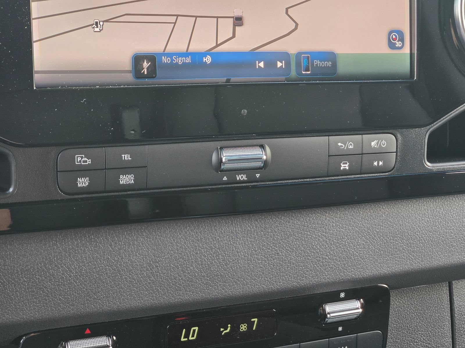 New 2025 Mercedes-Benz eSprinter 170 Cargo image 25