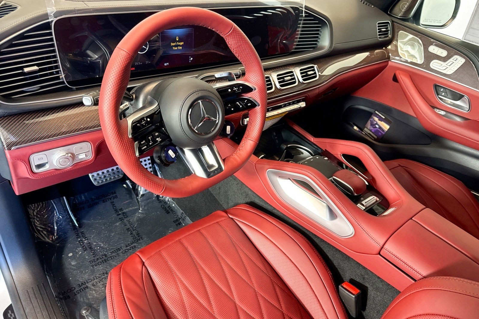New 2026 Mercedes-Benz GLS 63 AMG 4MATIC image 9