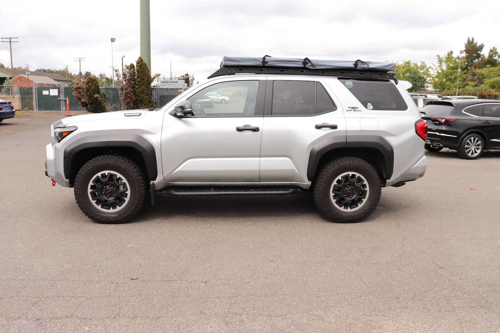 Used 2025 Toyota 4Runner TRD Off-Road Premium AWD/4WD image 8