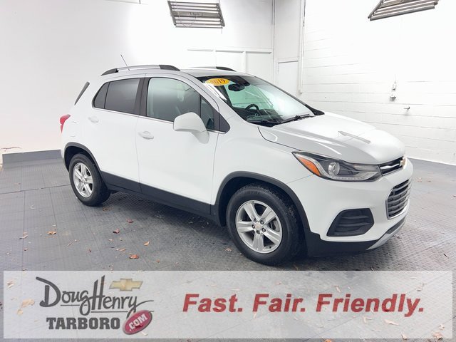 Used 2019 Chevrolet Trax LT w/ LT Convenience Package image 3