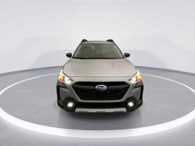 Used 2025 Subaru Outback Limited XT AWD/4WD image 7