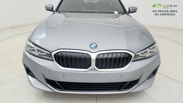 Used 2023 BMW 330i Sedan w/ Driving Assistance Package RWD image 25