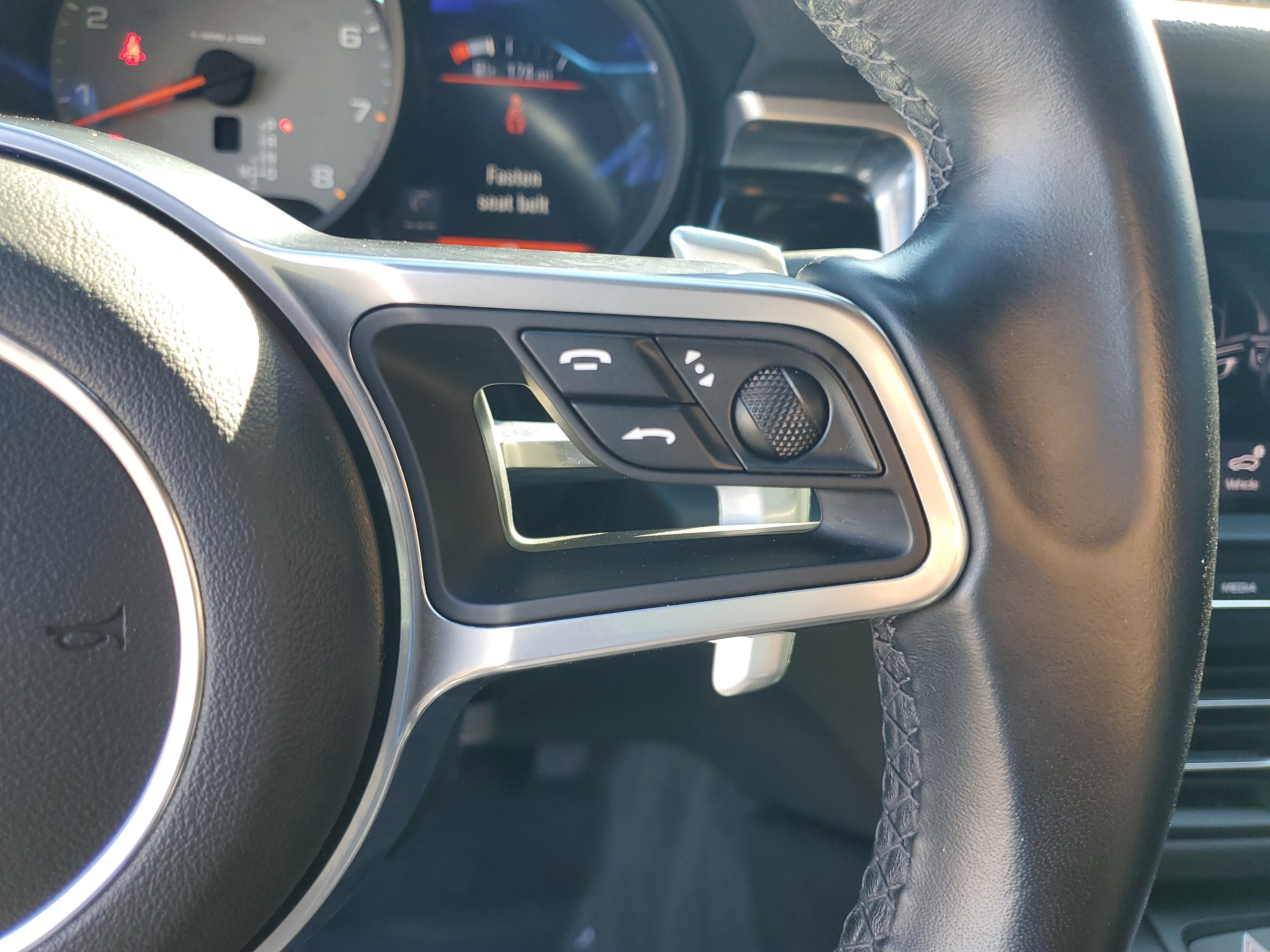 Used 2021 Porsche Macan S image 28