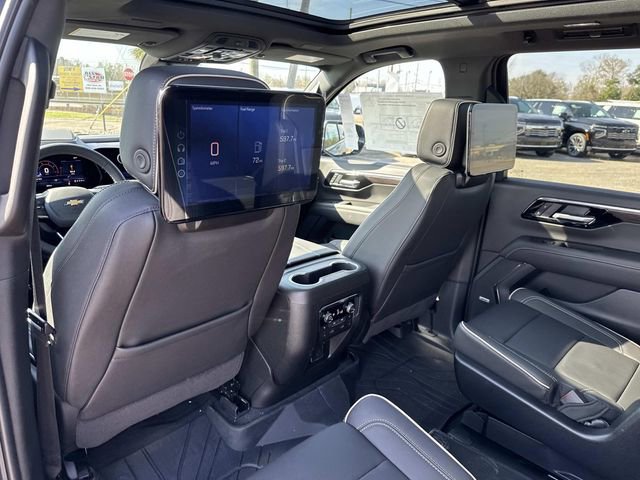 New 2026 Chevrolet Suburban Premier image 36