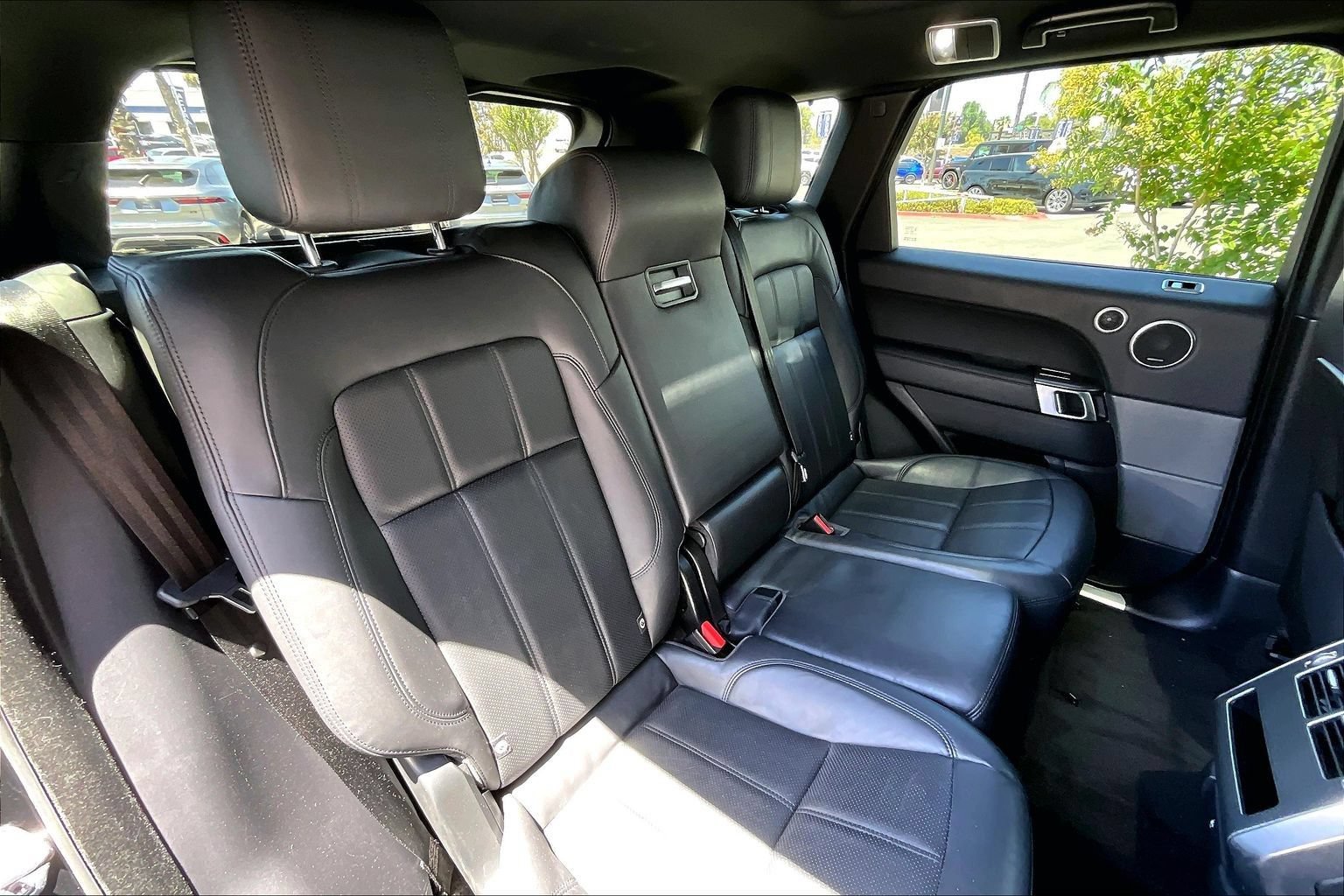 Used 2019 Land Rover Range Rover Sport Supercharged AWD/4WD image 27