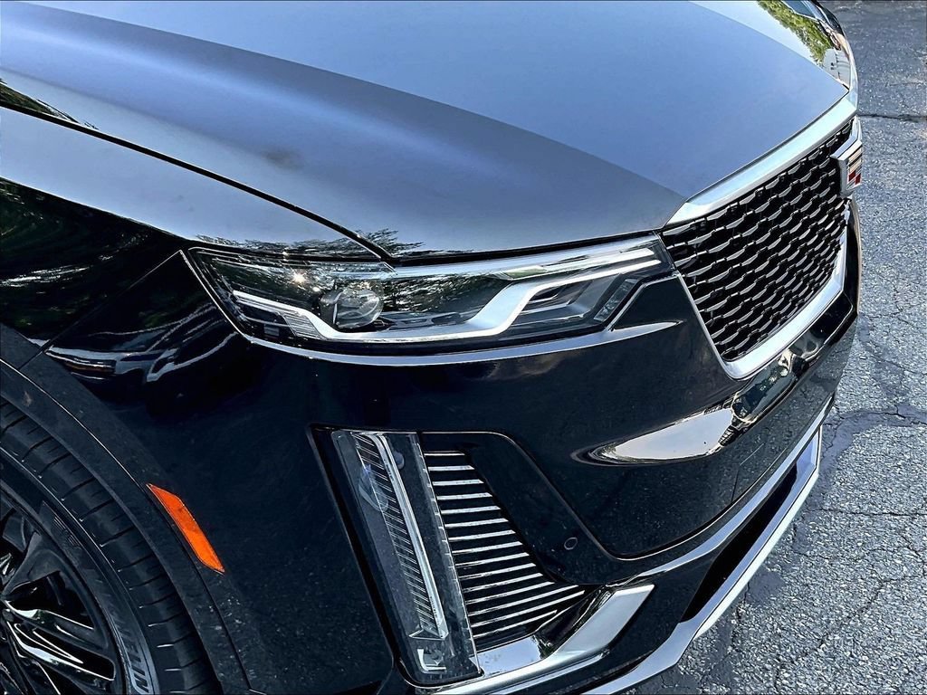 Used 2024 Cadillac XT6 Luxury AWD/4WD image 32