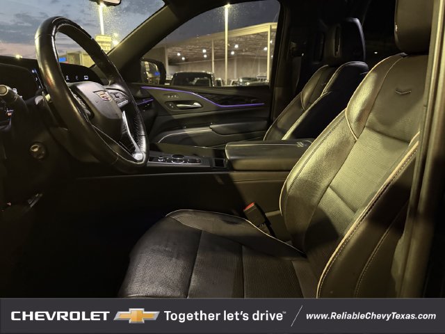 Used 2023 Cadillac Escalade ESV Sport AWD/4WD image 29