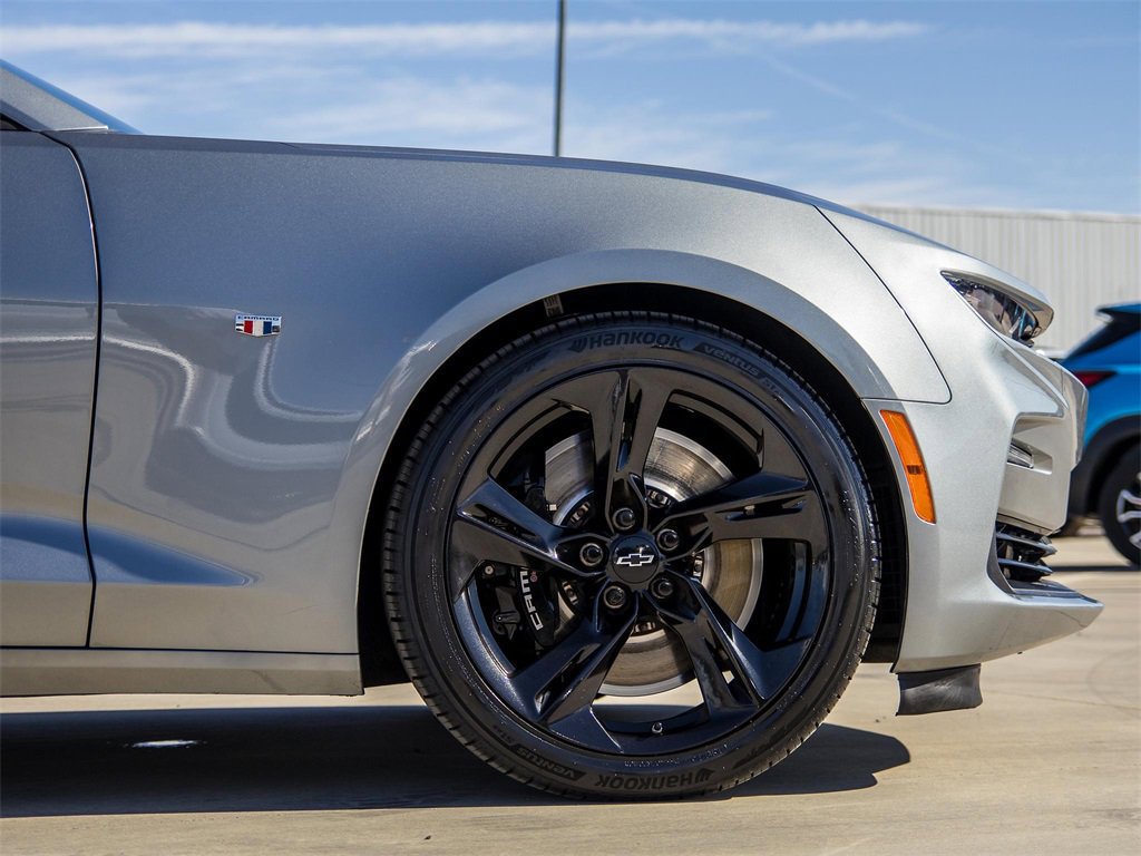 Used 2023 Chevrolet Camaro SS image 9