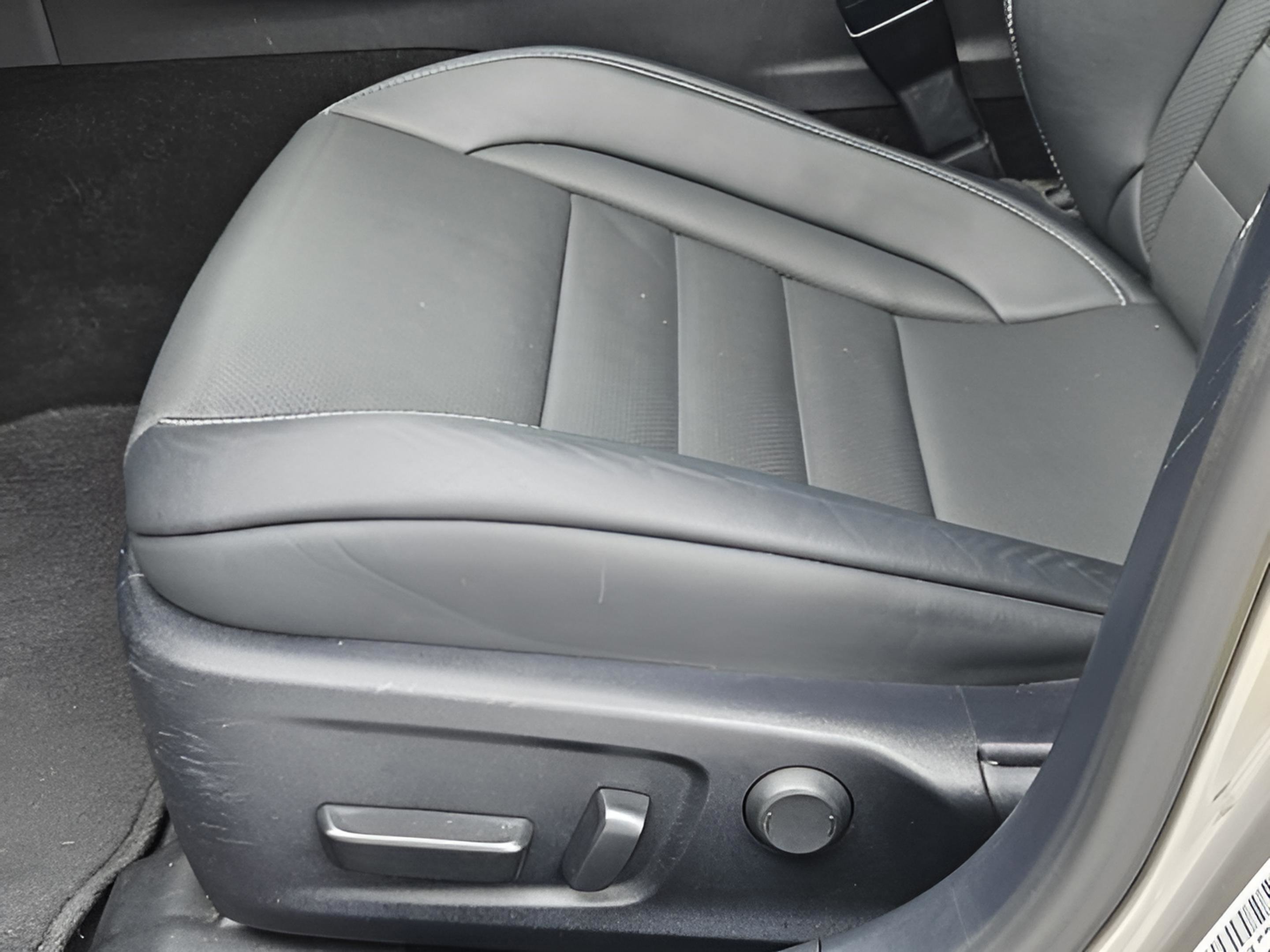 Used 2021 Lexus IS 350 F Sport w/ Accessory Package image 19