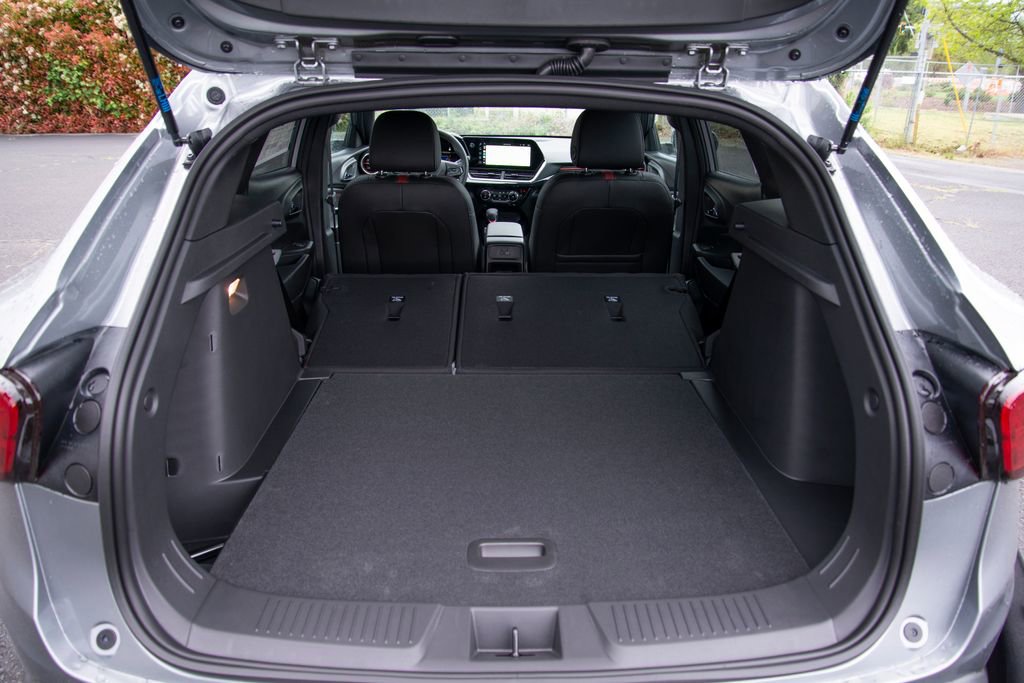 New 2026 Chevrolet Trax RS w/ Driver Confidence Package FWD image 18