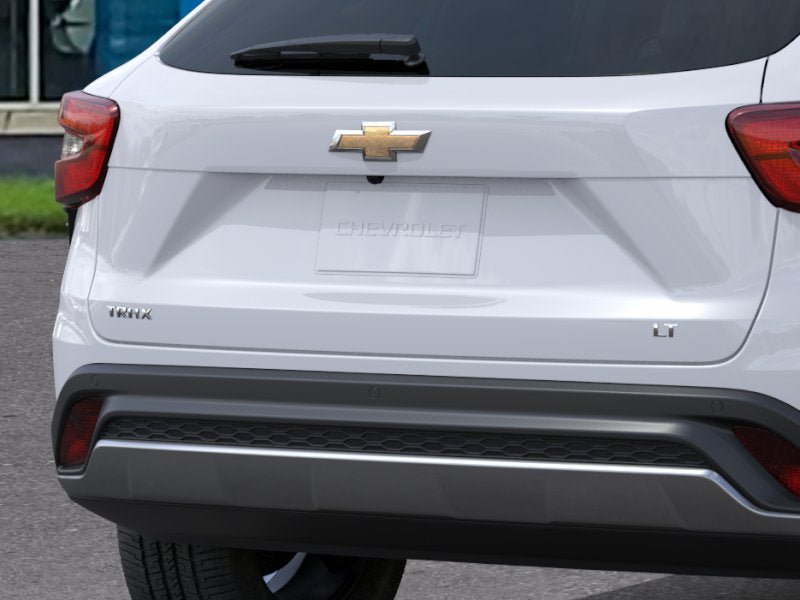 New 2026 Chevrolet Trax LT w/ Driver Confidence Package FWD image 14