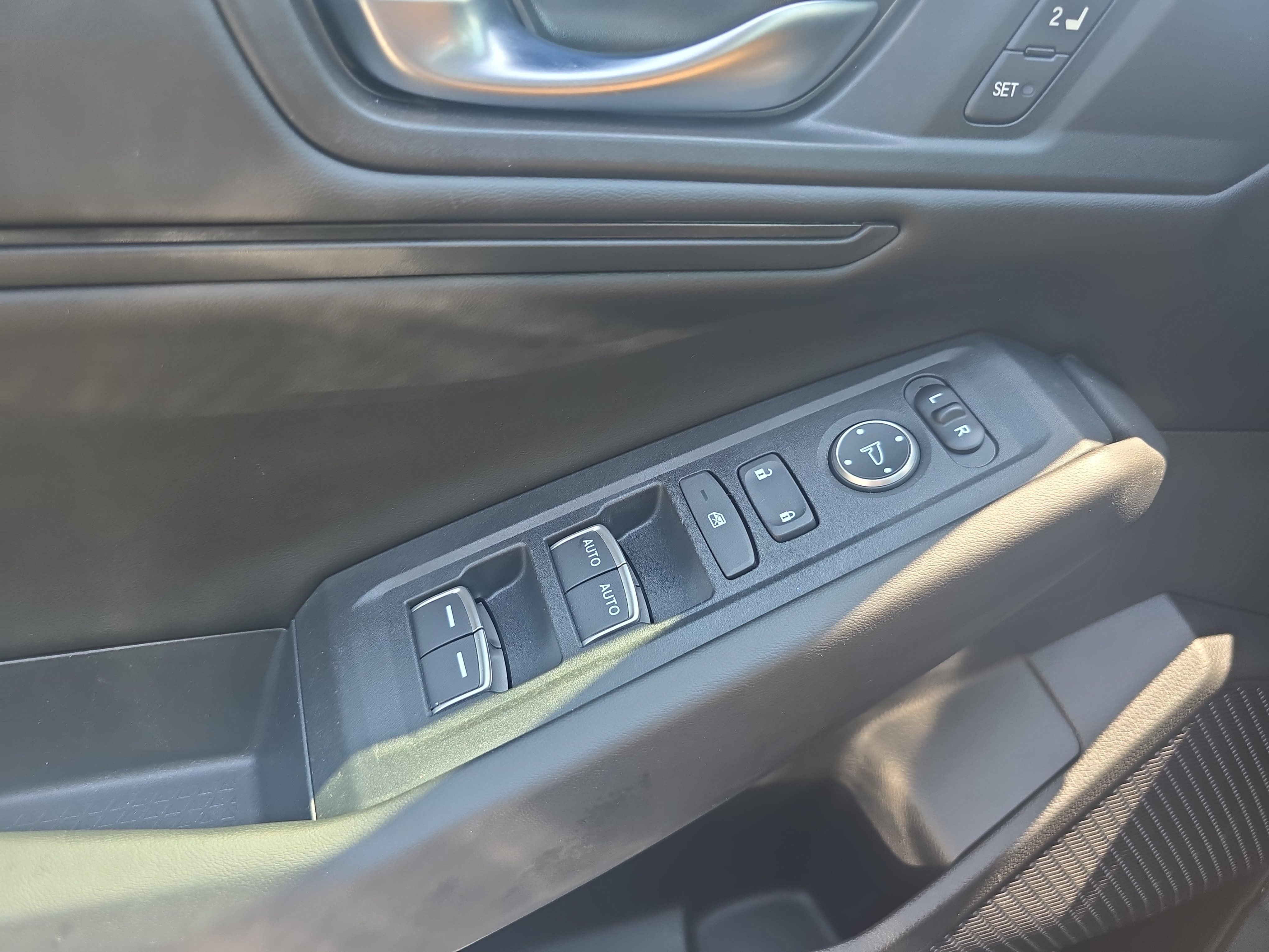 Used 2023 Honda Accord EX-L image 25