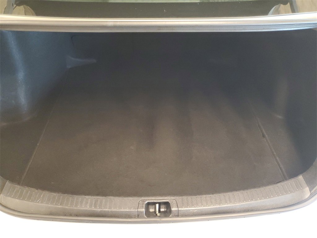 Used 2023 Toyota Corolla LE image 8