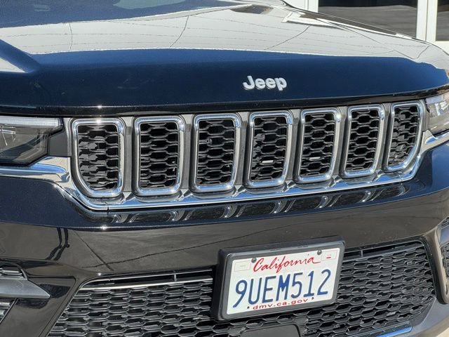 Used 2025 Jeep Grand Cherokee Laredo X w/ Trailer Tow Package image 7