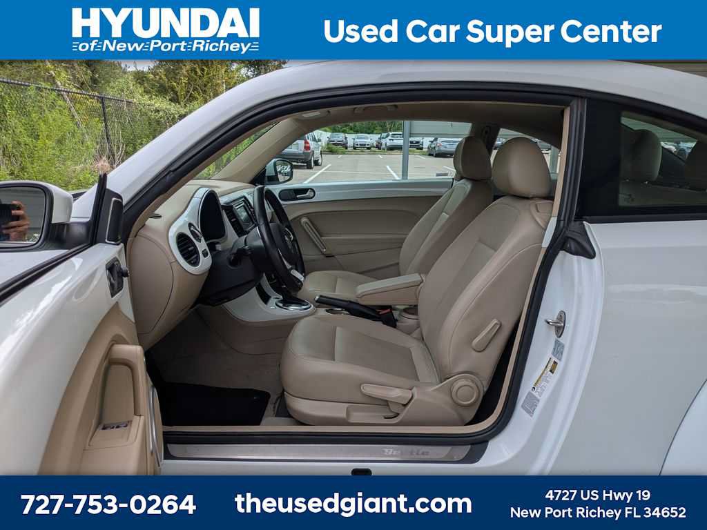 Used 2017 Volkswagen Beetle 1.8T SEL FWD image 18