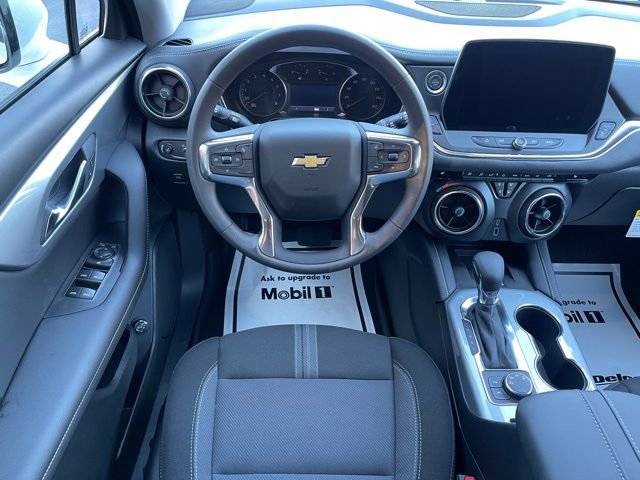 New 2025 Chevrolet Blazer LT w/ Convenience Package image 6