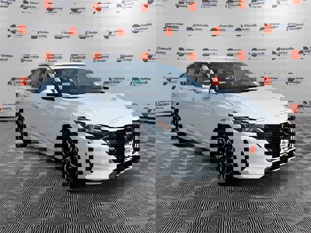 New 2025 Nissan Sentra SV image 7