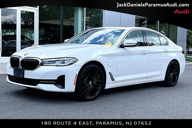 Used 2021 BMW 530e xDrive w/ Premium Package