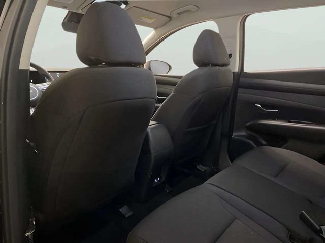 Used 2026 Hyundai Tucson SE FWD image 21