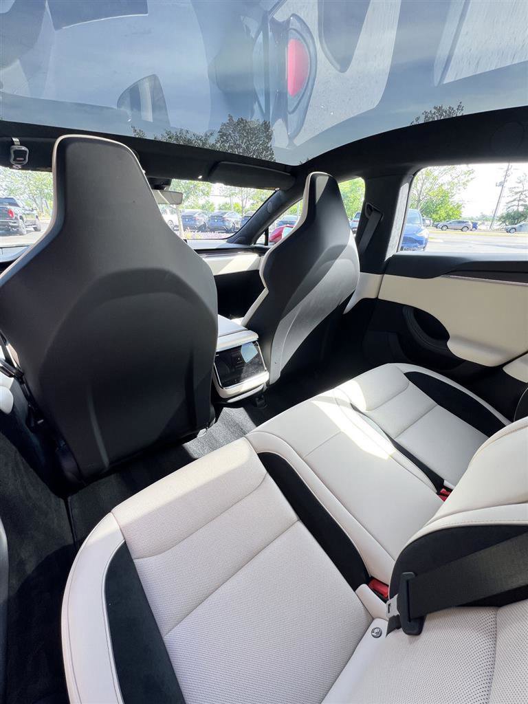 Used 2026 Tesla Model S Plaid image 20