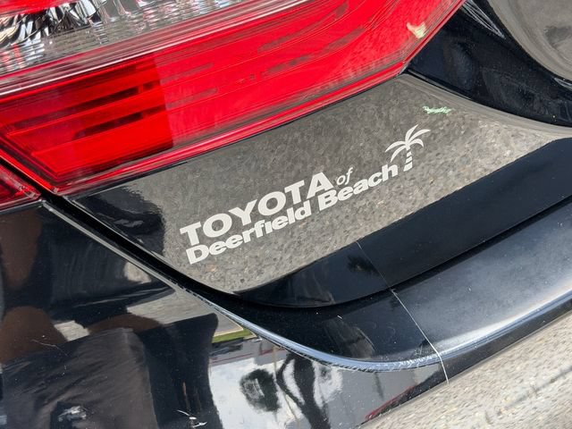 Used 2022 Toyota Camry LE FWD image 13