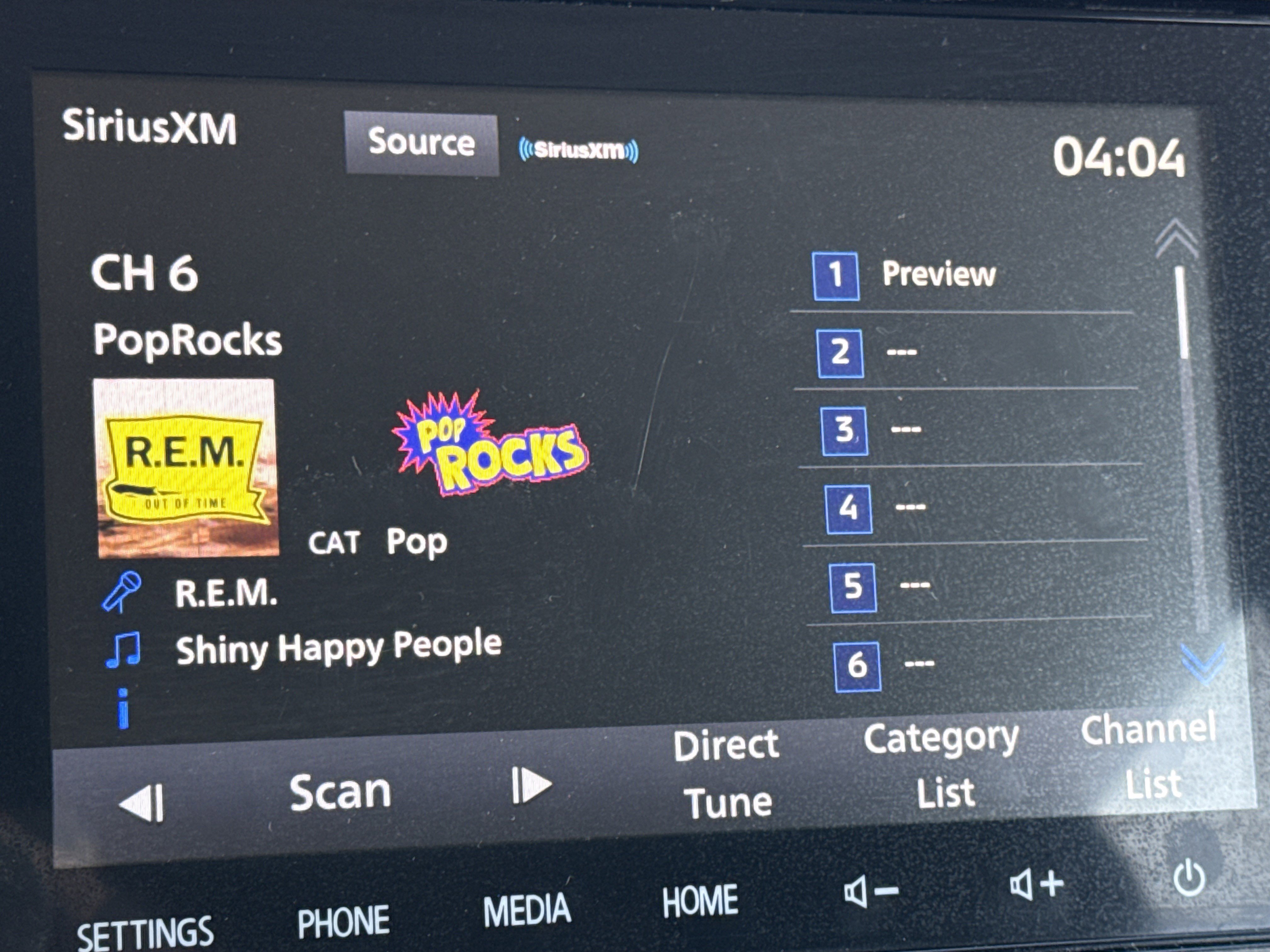 Used 2020 Mitsubishi Outlander AWD image 31