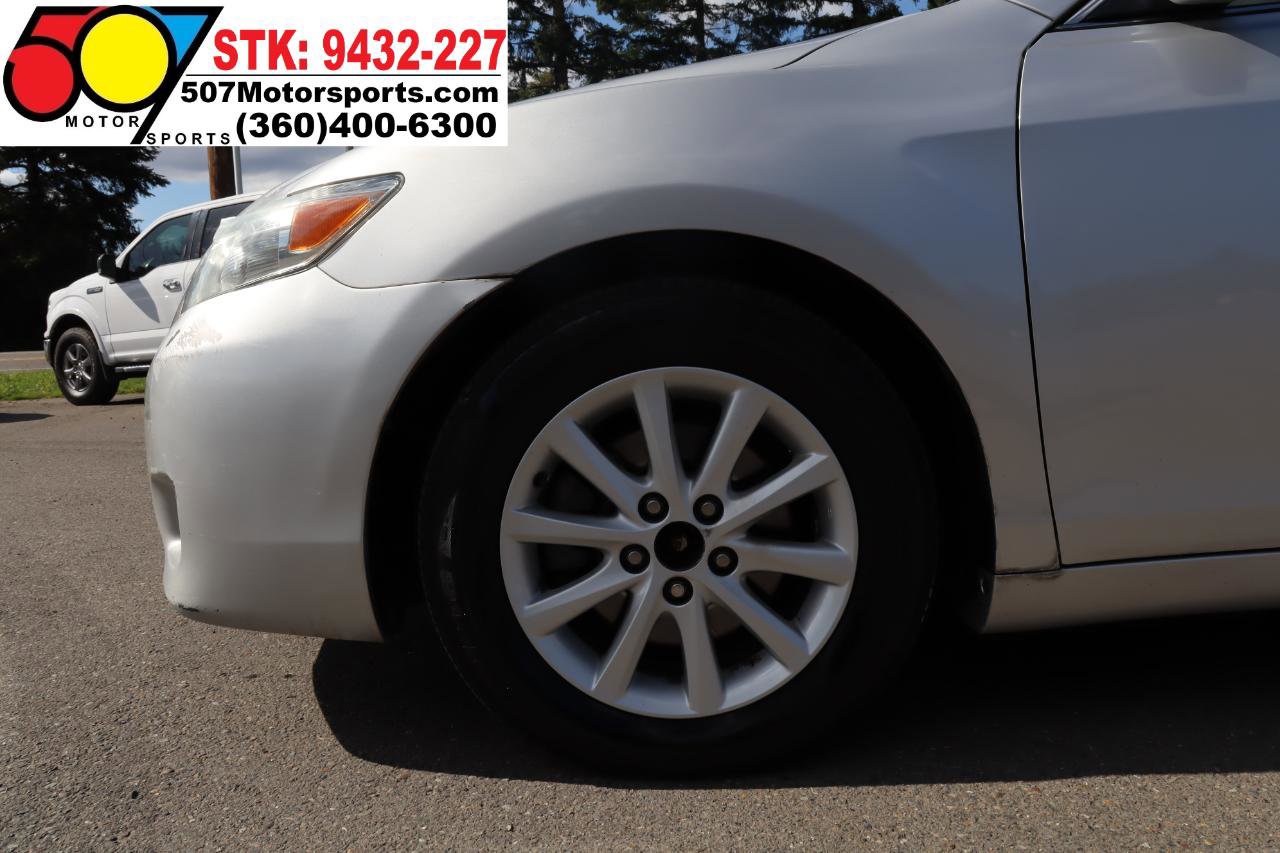 Used 2010 Toyota Camry SE FWD image 24