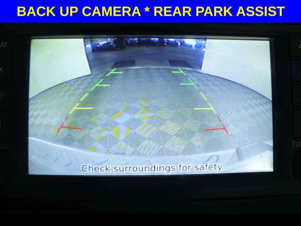 Used 2015 Nissan Xterra PRO-4X AWD/4WD image 7